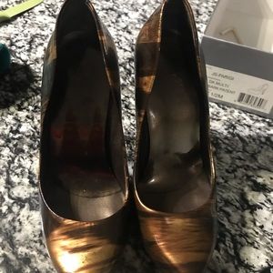 Jessica Simpson Parigi platform heels